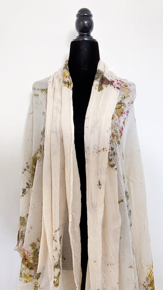 Classic pattern naturally dyed shawl